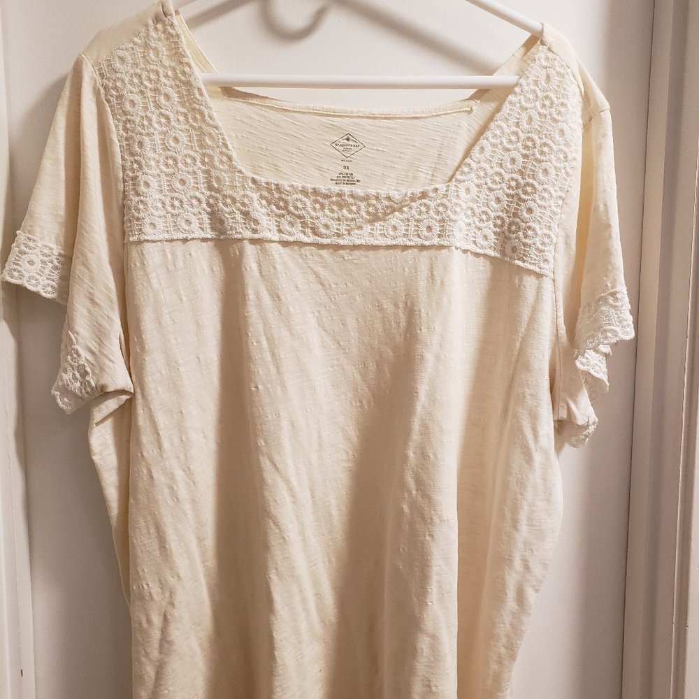 St. John's Bay Women's 3x Cream Short Sleeve Blouse